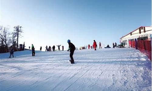 亚布力滑雪场哪个好_亚布力滑雪场哪个好玩