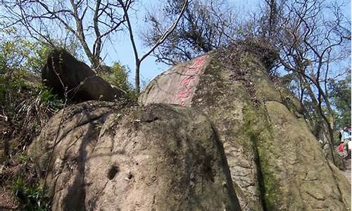 苏州灵岩山_苏州灵岩山海拔多少米